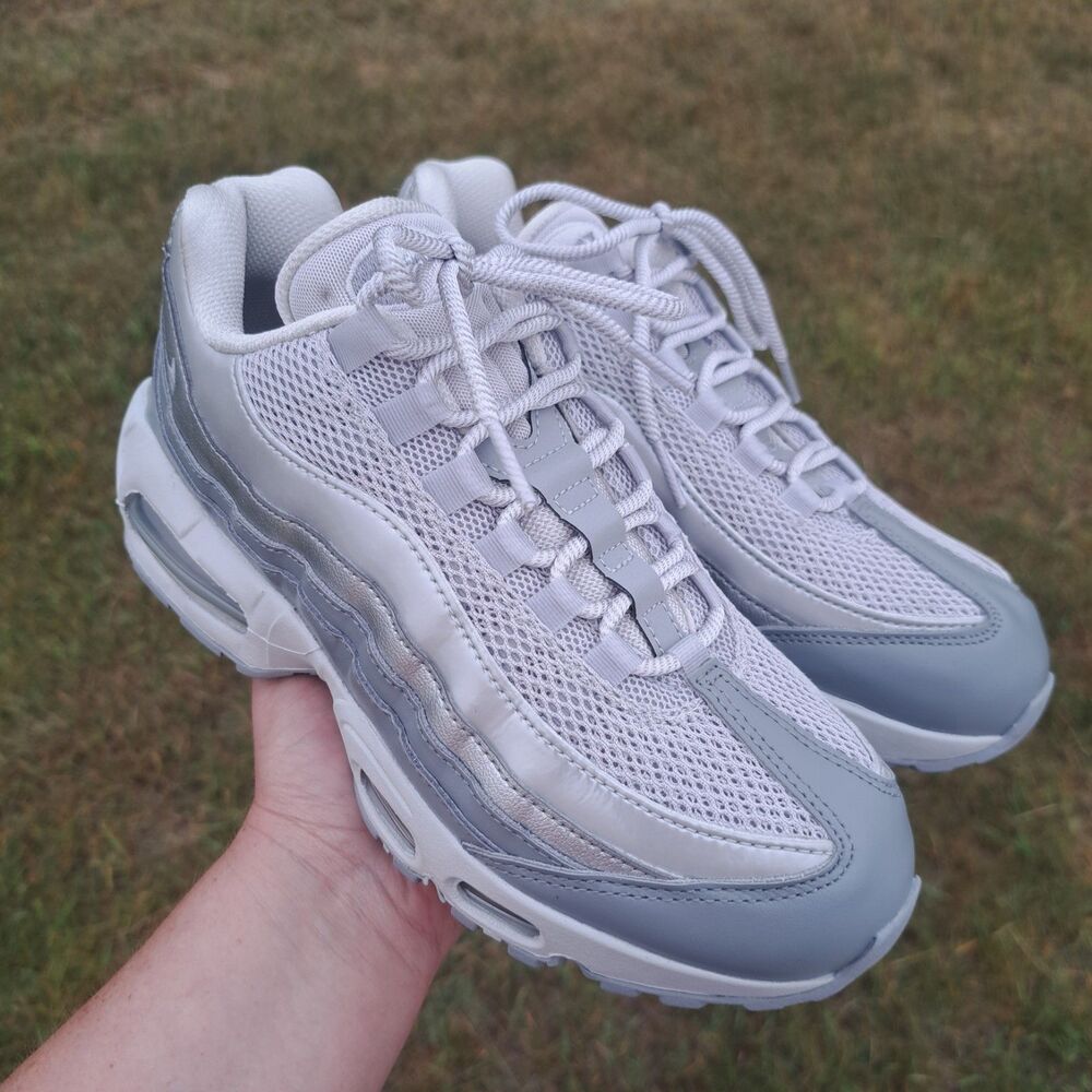 NEW Nike Air Max 95 Big Bubble SE Women Size 7.5 Metallic Silver Grey Fog Shoes